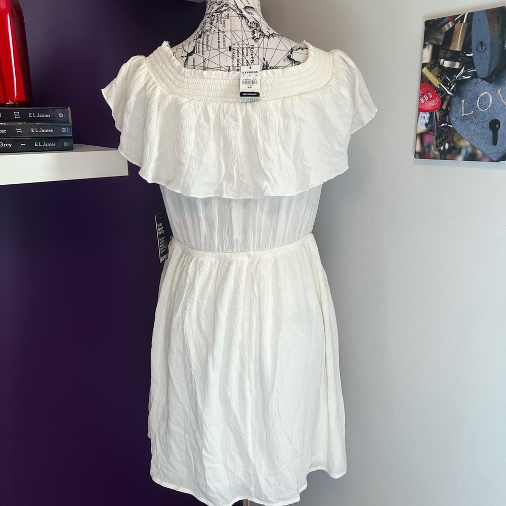 7 for $30 Express Off Shoulder Dress NWT - Picture 6 of 10